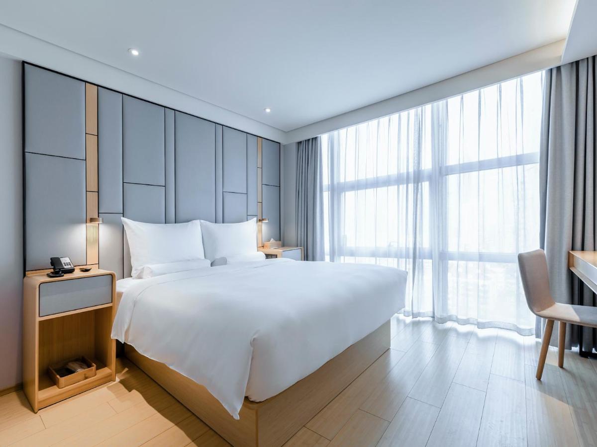 Ji Hotel Shanghai Exterior photo